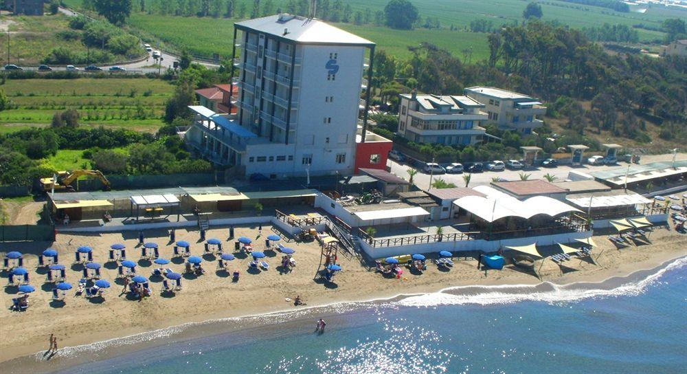 Albergo Riviera Spineta 바티파리아 외부 사진