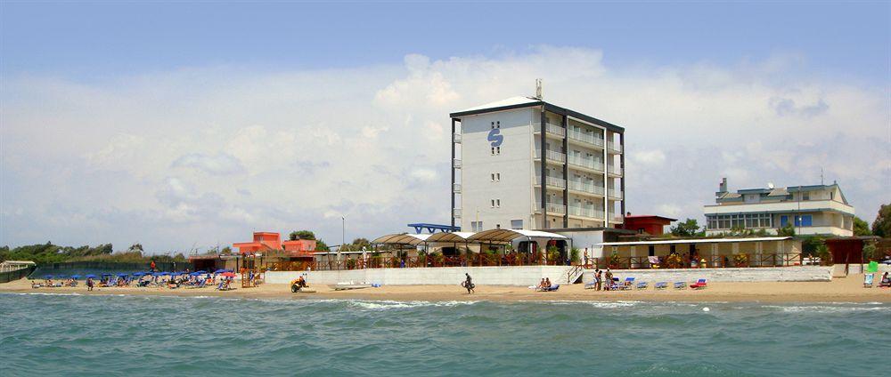 Albergo Riviera Spineta 바티파리아 외부 사진