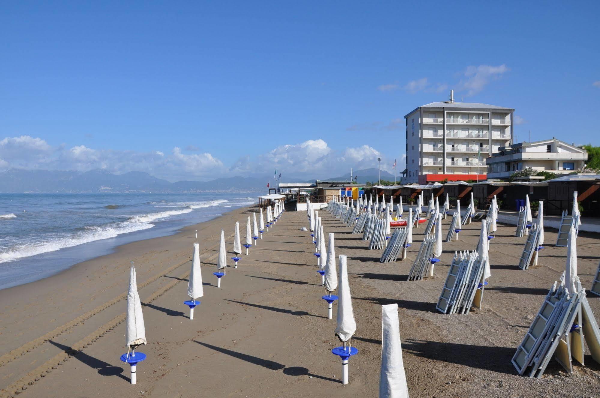 Albergo Riviera Spineta 바티파리아 외부 사진
