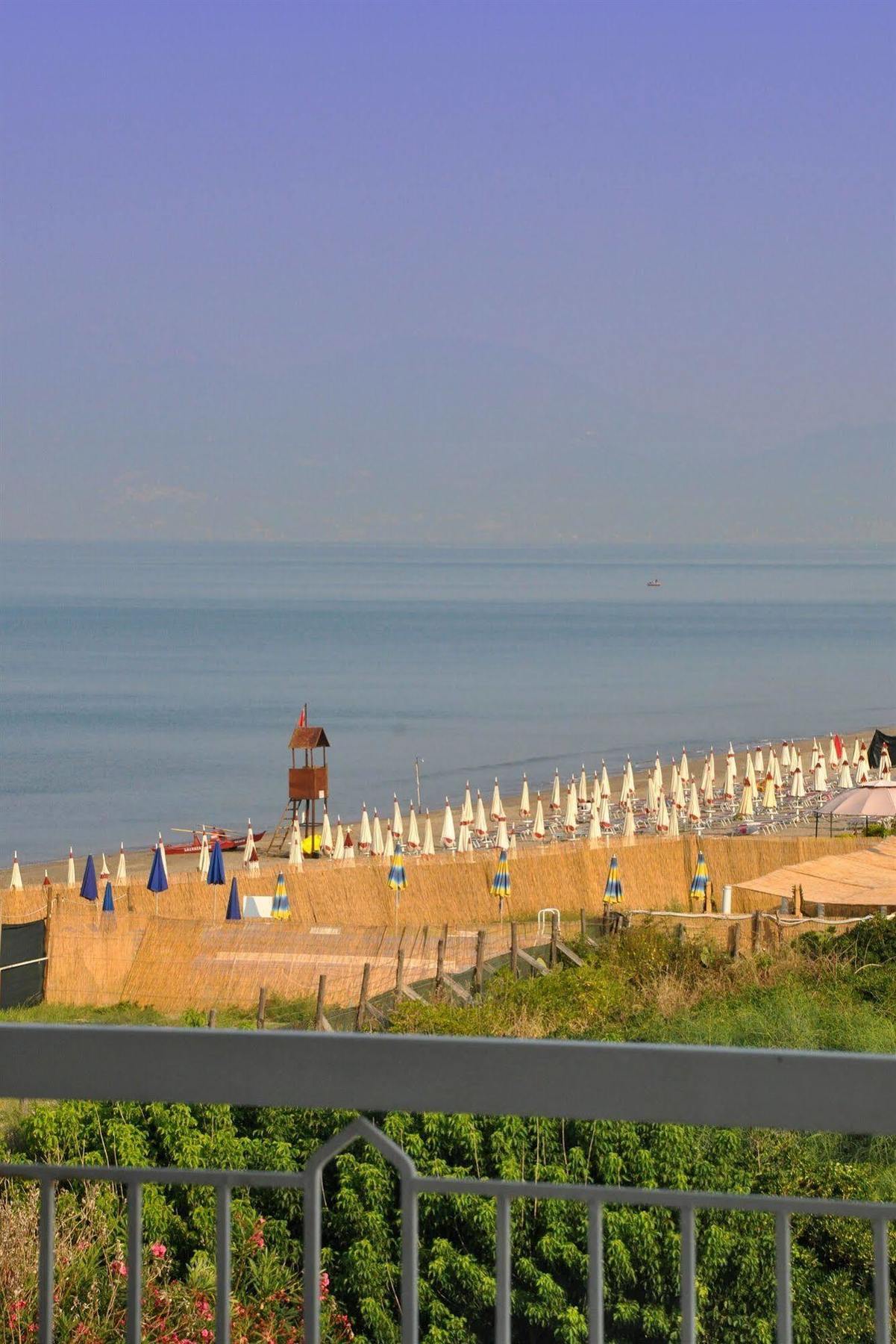 Albergo Riviera Spineta 바티파리아 외부 사진
